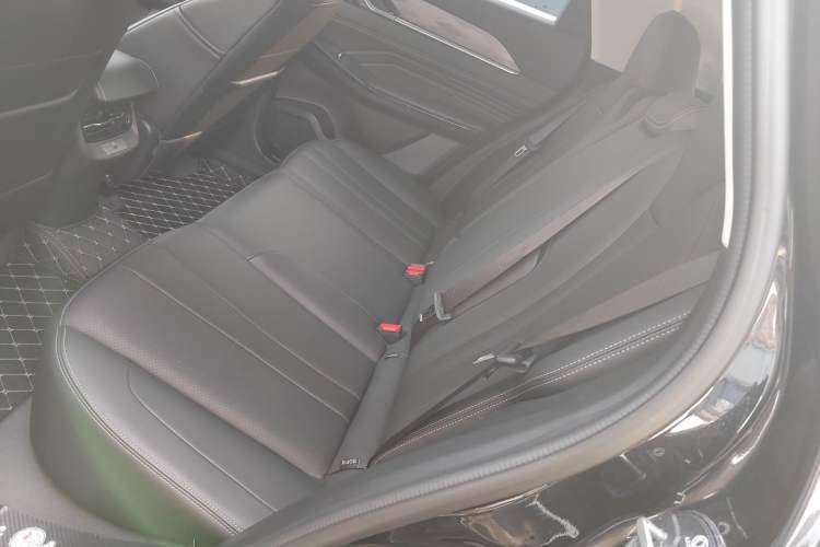 Used Dongfeng Aeolus Mage 2024 Honor Edition 1.5T Luxury Model