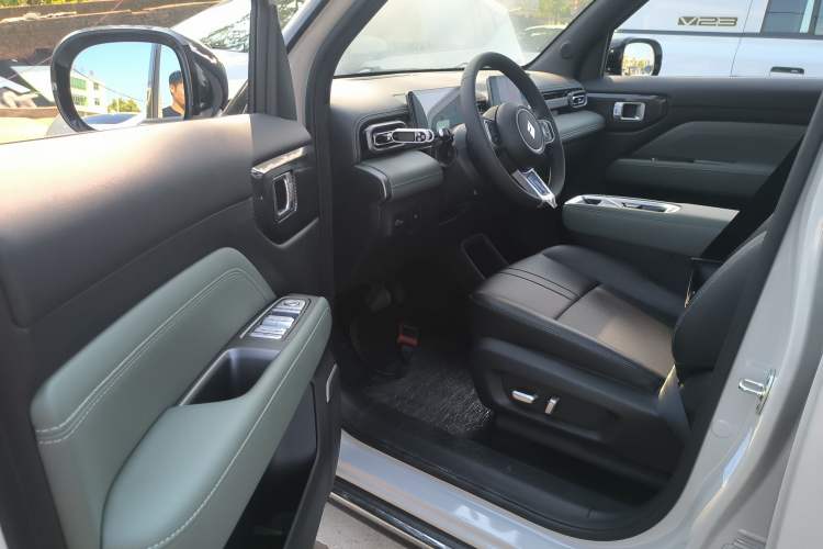 Used Baojun Spark EUV 2025 Flagship Edition 5 Seats
