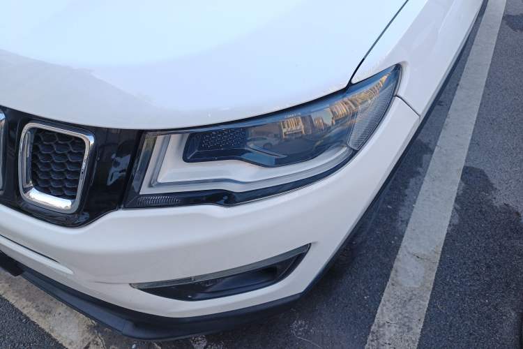 Used  Compass 2017 200T Automatic Family Edition
