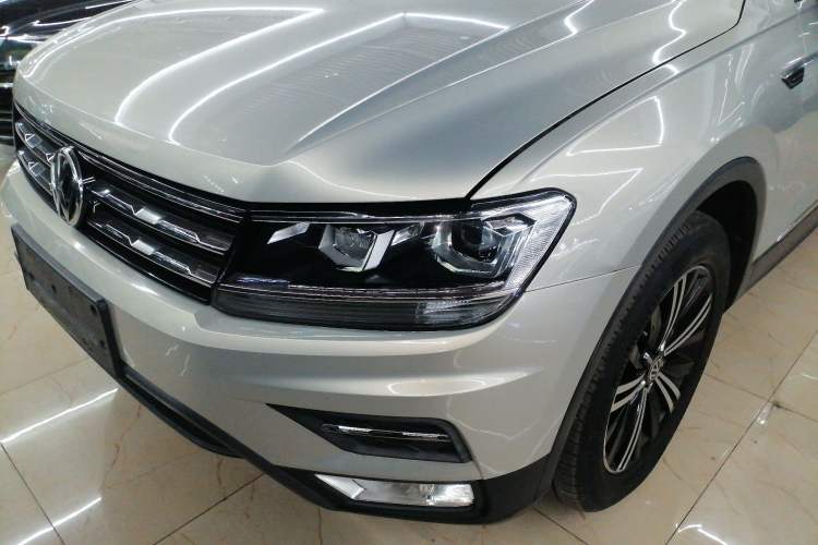 Used Volkswagen Tiguan L 2019 330TSI Automatic Two-Wheel Drive Panoramic Comfort Edition China V Standard