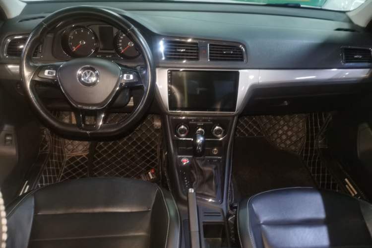 Used Volkswagen Lavida 2017 1.6L Automatic Comfort Edition