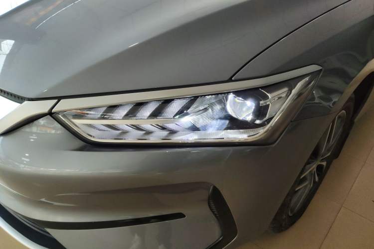 Used BYD Qin PLUS 2023 Champion Edition EV 420KM Leading Model