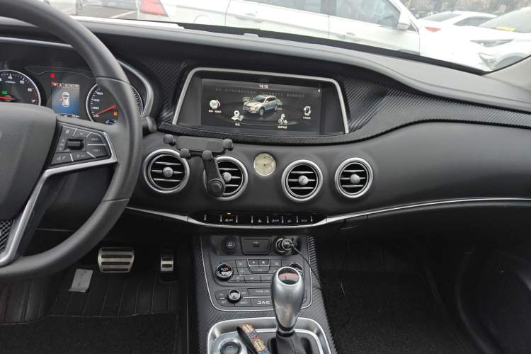 Used  Refine S7 2017 1.5T Automatic Comfort Model
