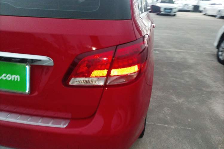 Used Mercedes-Benz B-Class 2015 B 200 Sport Edition
