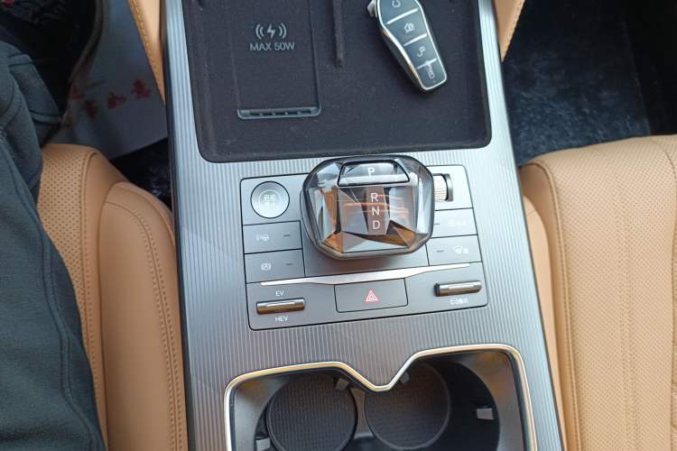 Used BYD Song L DM-i 2025 Intelligent Driving Version 160 km Beyond-Range Type