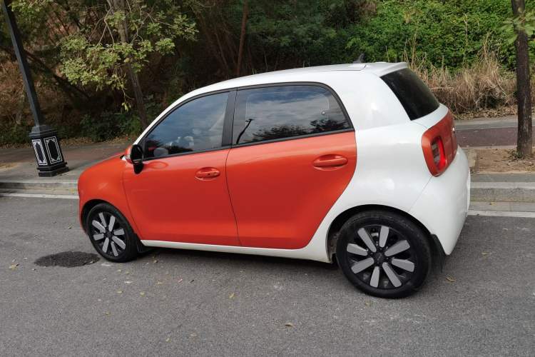 Used ORA Black Cat 2019 351 km Goddess Edition
