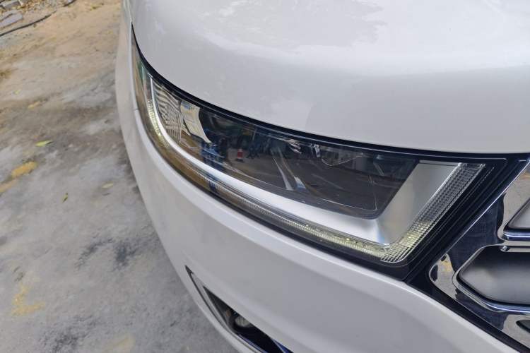 Used Ford Edge 2016 EcoBoost 245 Four-Wheel Drive Titanium Edition 7-Seater