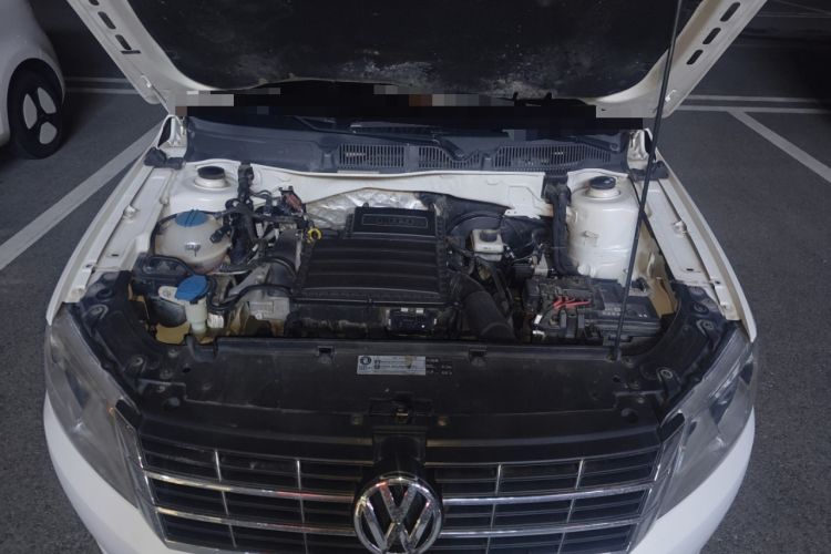 Used Volkswagen Gran Lavida 2013 1.6L Automatic Comfort Model
