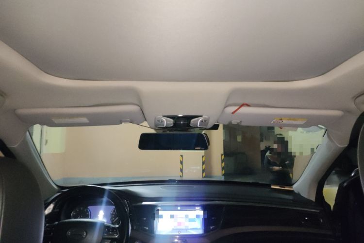 Used GAC Trumpchi GS8 2017 320T Four-Wheel Drive Luxury Smart Connectivity Version (7 Seats)
