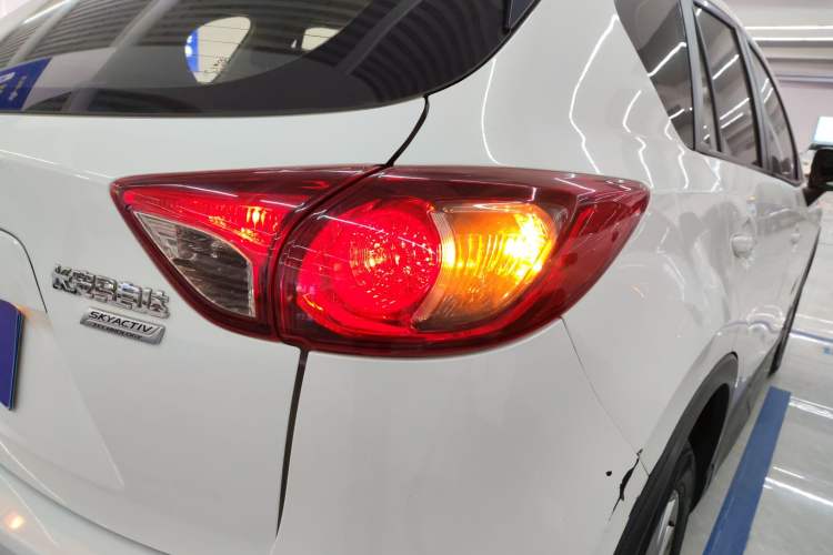 Used Mazda CX-5 2015 2.0L Automatic Two-Wheel Drive Urban Version
