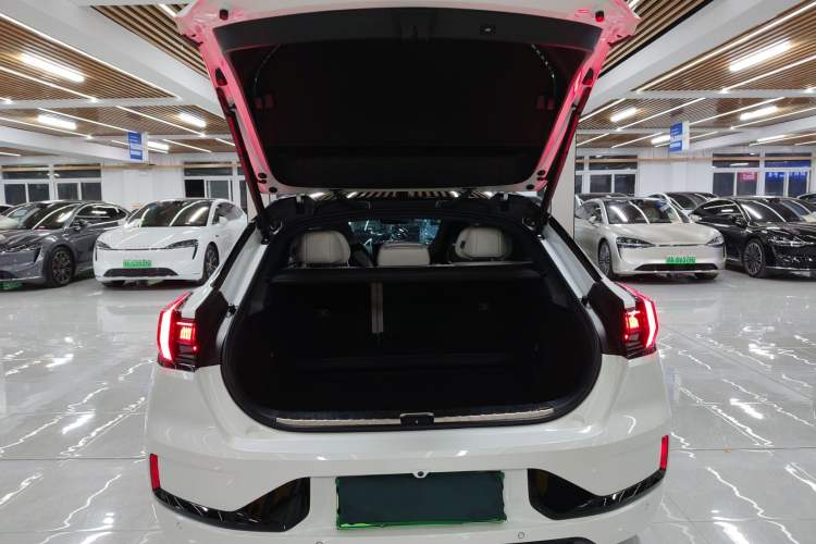 Used Zeekr 001 2023 WE Edition 100 kWh