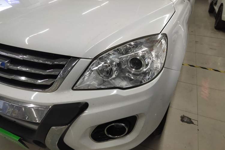 Used Haval H6 2016 Upgraded Model 1.5T Automatic Two-Wheel Drive Elite Version
