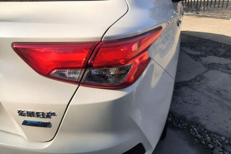 Used Nissan Lannia 2019 1.6L CVT Smart Connect Smart Cool Version China VI Standard