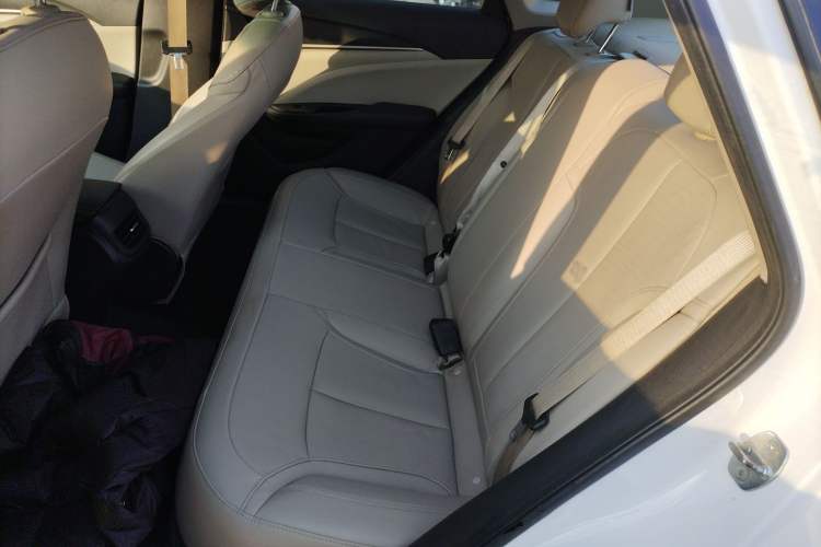 Used Buick GT 2019 15T Dual-Clutch Connected Elite Model China VI
