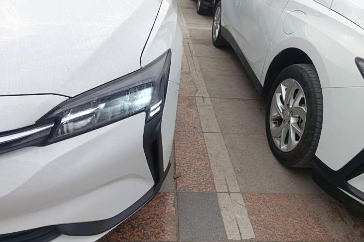 Used Buick Velite 6 2023 Revised Version 430 km Range – Commuter Edition
