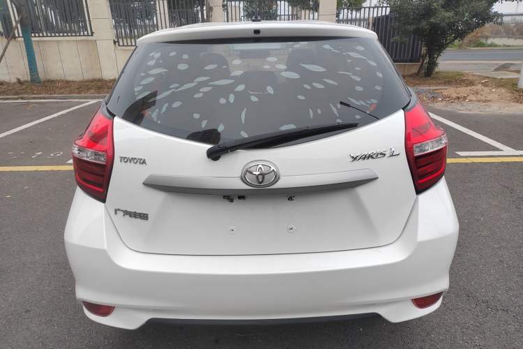 Used Toyota YARiS L 2019 1.5E CVT Dynamic Edition China VI compliant
