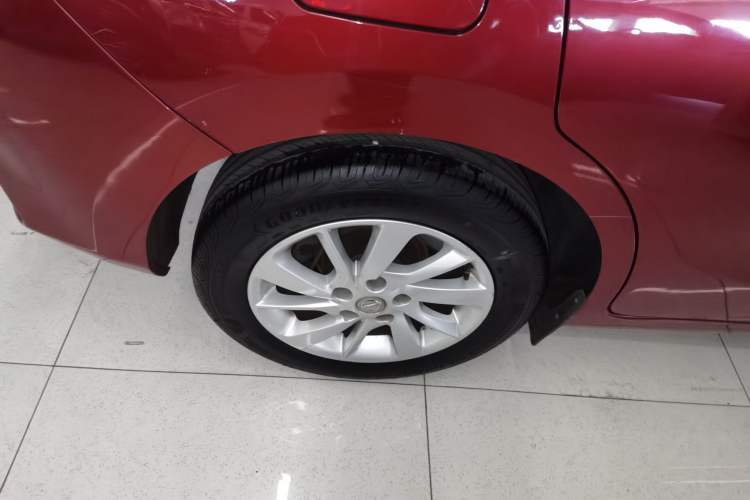 Used Nissan Tiida 2016 1.6L CVT Cool Dynamic Edition
