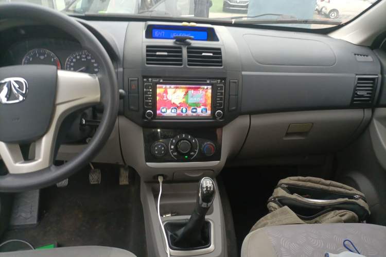 Used BAIC Weiwang M20 2014 1.5L Basic Version DAM15DL
