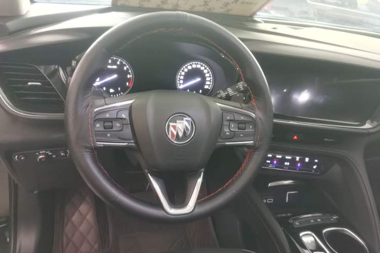 Used Buick Envision 2022 Facelift Encore S 652T Two-Wheel-Drive Luxury Model
