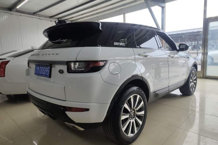 Used Land Rover Range Rover Evoque 2018 240 PS SE Smart Brilliance Edition
