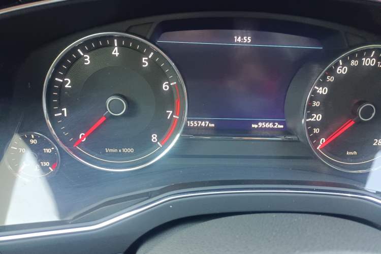 Used Volkswagen Phideon 2019 380TSI Two-Wheel Drive Business Edition China VI Standard
