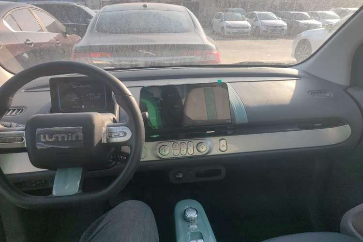 Used  Lumin 2023 205km Xiangqin Version
