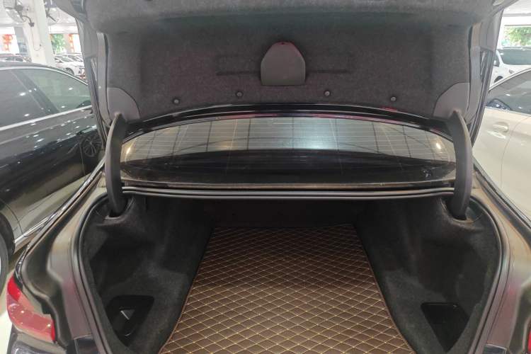 Used BMW 5 Series 2021 530Li Leading Model M Sport Package
