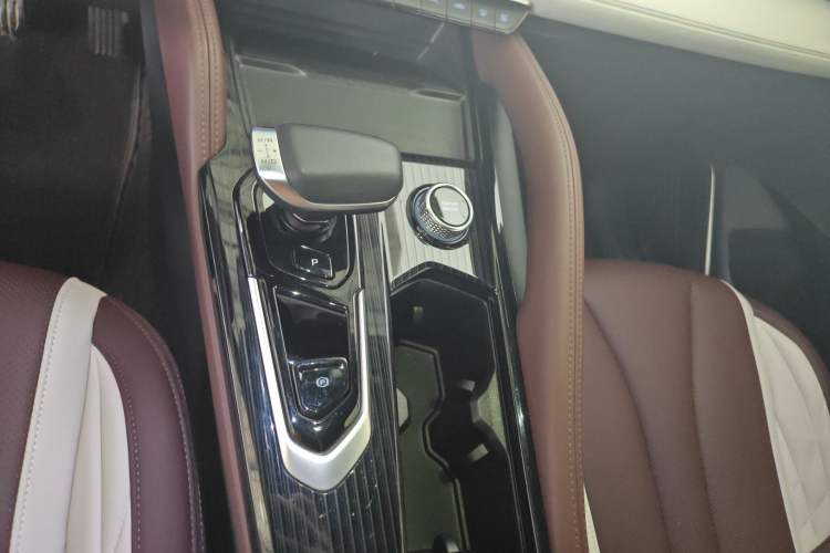 Used Geely Auto Monjaro L 2021 2.0TD DCT EVO Two-Wheel Drive Smart Luxury Version
