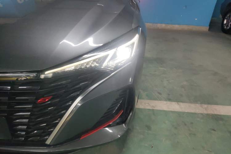 Used Changan Eado 2023 Changan Edition PLUS Blue Whale NE 1.4T GDI DCT Prestige Version
