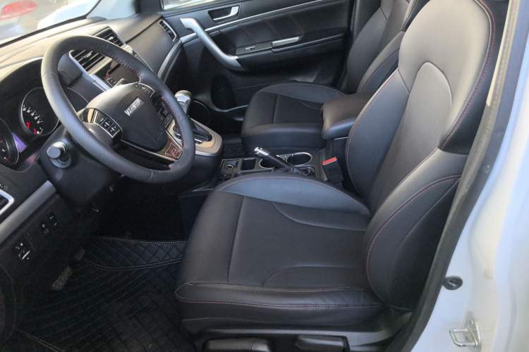 Used Haval M6 2019 1.5T DCT Two-Wheel Drive Elite Version China VI Standard
