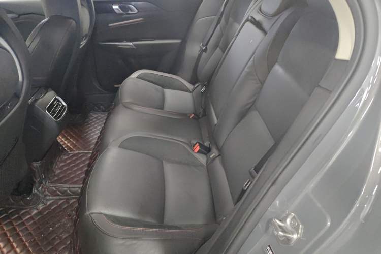 Used Lynk & Co 02 2018 1.5T DCT Two-Wheel Drive Pro Version China V Emission Standard
