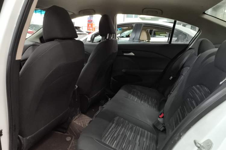 Used Chevrolet Cavalier 2018 320 Automatic Enjoyment Edition
