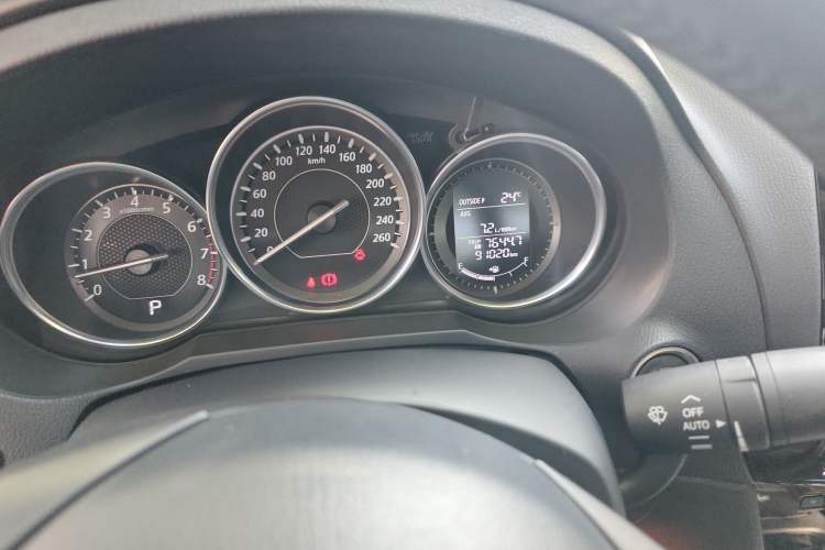 Used Mazda Atenza 2014 2.0L Blue Sky Luxury Edition
