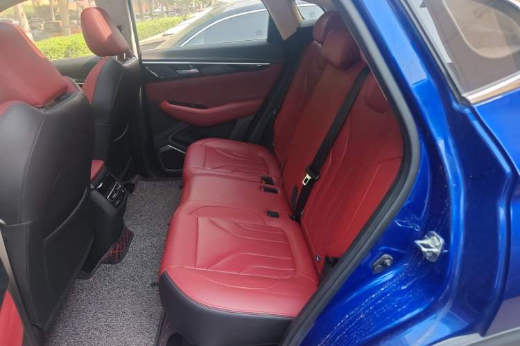 Used Changan CS85 COUPE 2019 1.5T DCT Luxury Version China VI Standard