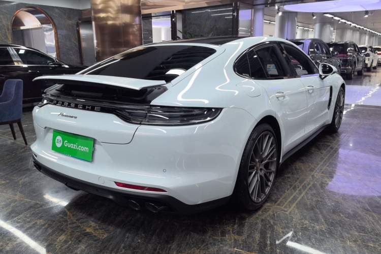 Used Porsche Panamera 2023 Facelifted Panamera 2.9T Platinum Edition
