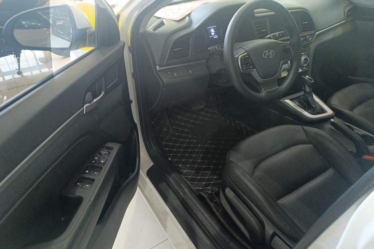 Used Hyundai Elantra 2019 1.5L CVT ZhiXuan – Elite Version
