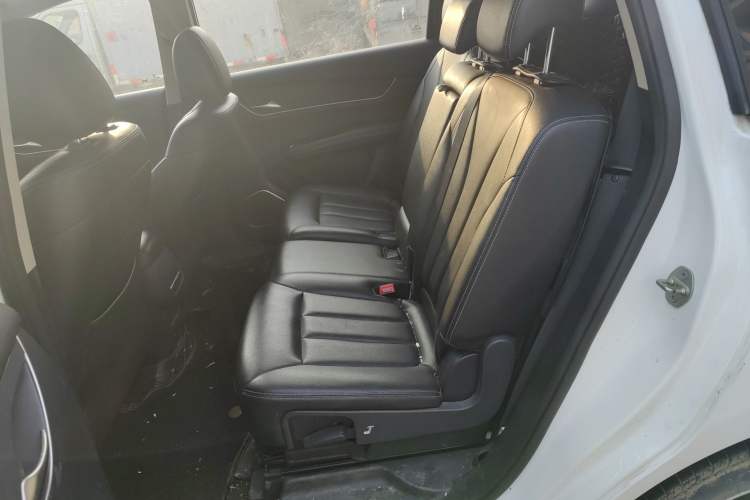 Used BYD Song MAX 2017 1.5T Automatic Smart Connect Elite 7-Seater
