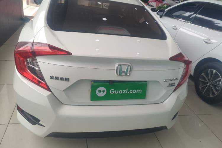 Used Honda Civic 2016 180TURBO CVT Comfort Version
