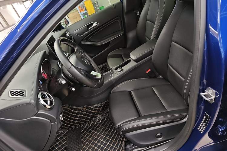 Used Mercedes-Benz GLA 2018 GLA 200 Fashion Model
