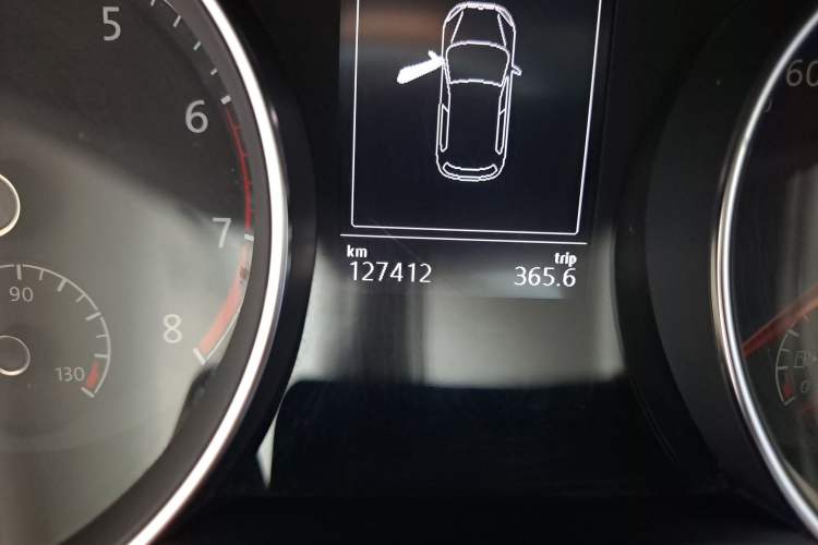 Used Volkswagen Golf 2014 1.6L Automatic Comfort Model
