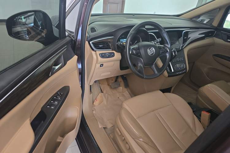 Used Buick GL8 2018 ES 28T Premium Model China VI Standard
