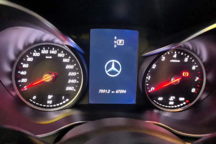 Used Mercedes-Benz GLC 2020 GLC 260 L 4MATIC Dynamic Model
