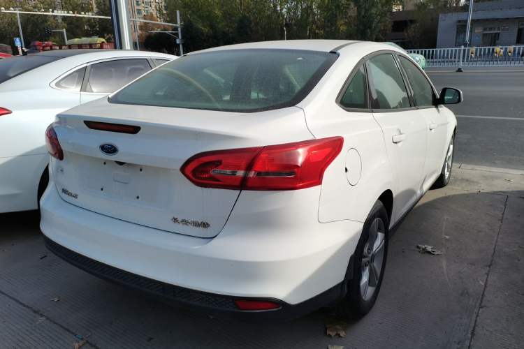 Used Ford Focus 2017 Sedan 1.6L Automatic Comfort Plus SmartDrive Edition
