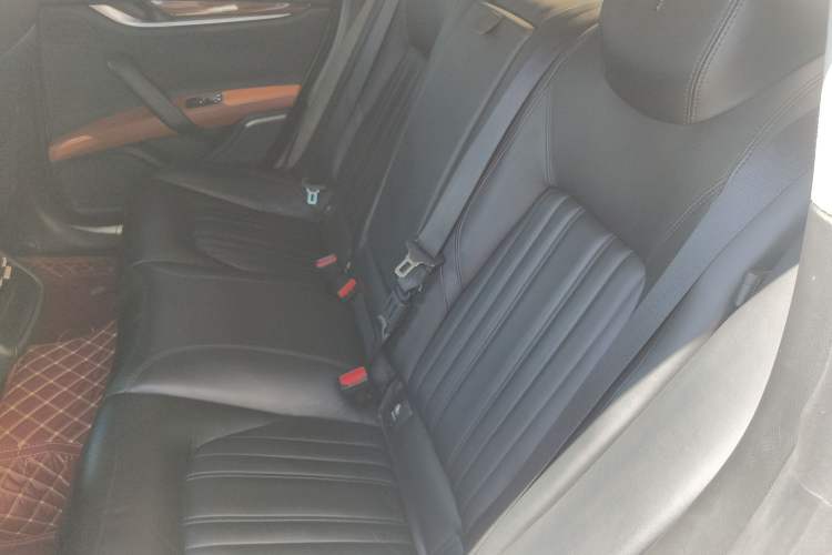 Used Maserati Ghibli 2014 3.0T Standard Edition
