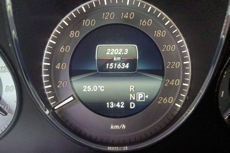 Used Mercedes-Benz GLK-Class 2013 Facelift GLK 300 4MATIC Fashion Edition
