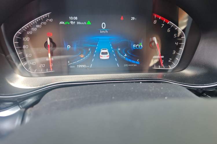 Used Changan CS85 COUPE 2019 1.5T DCT Luxury Version China VI Standard