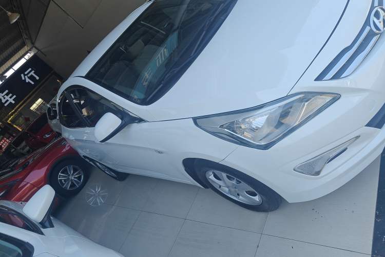 Used Hyundai Verna 2014 1.4L Automatic Smart GLS
