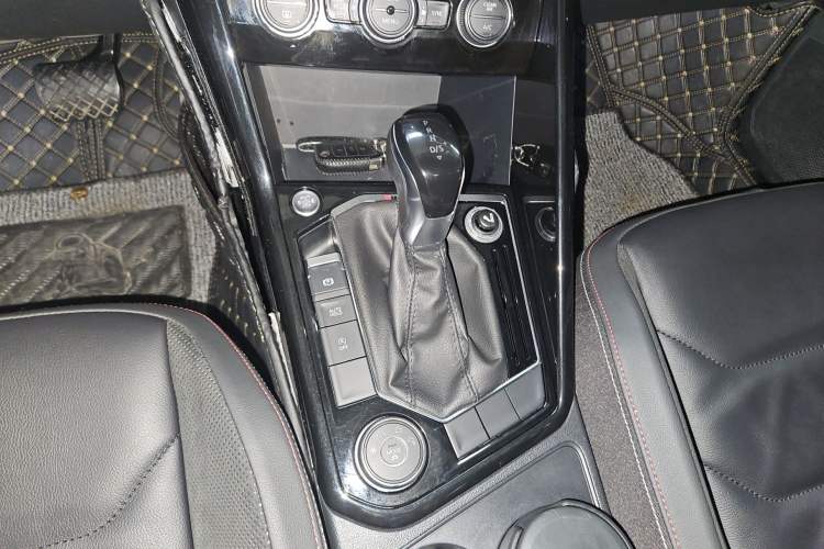 Used Volkswagen Tayron 2019 330TSI Four-Wheel Drive Luxury Version China VI Standard
