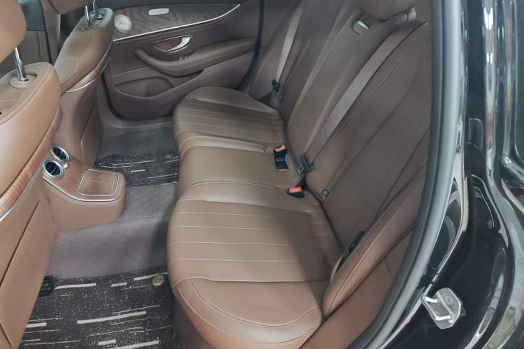 Used Mercedes-Benz E-Class 2023 Updated E 300 L Fashion Edition