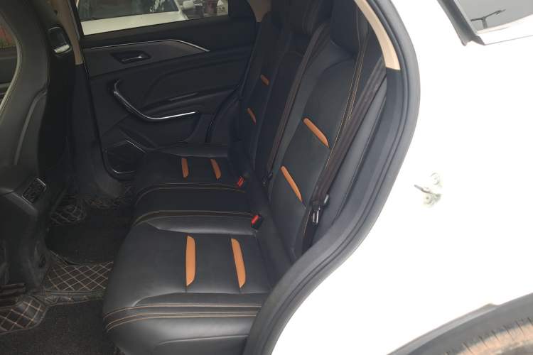 Used Bestune T77 2019 230 TID Automatic Luxury Version China VI Emission Standard
